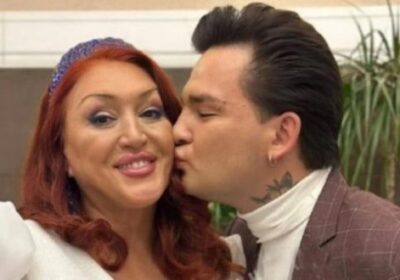 Ех, любов! Майка се омъжи за 31 години по-младия си син и са безумно щастливи – вижте младоженците! (СНИМКИ)