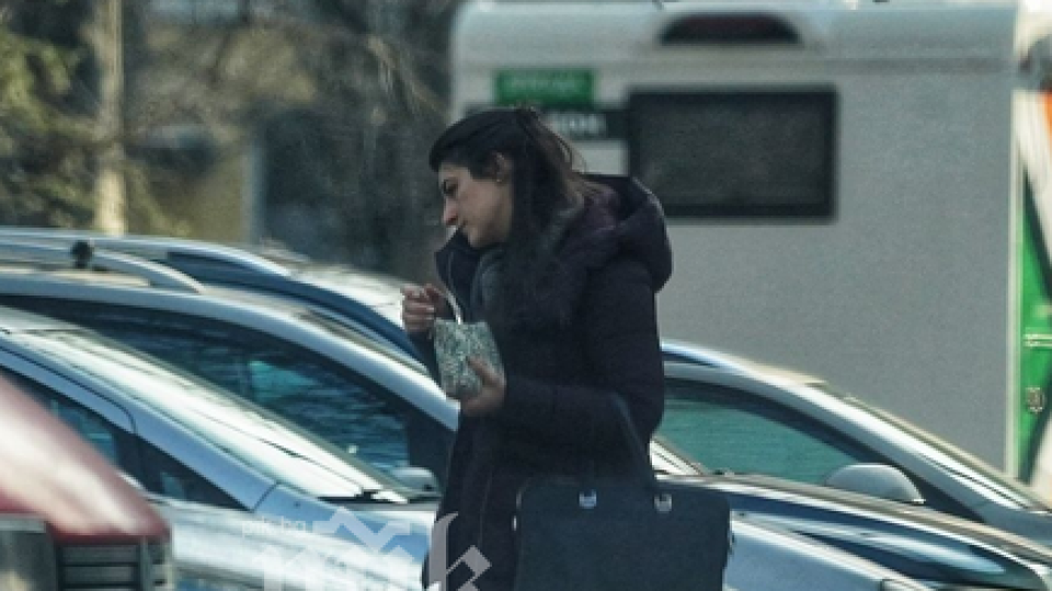 Лена съсипана и угрижена след празниците