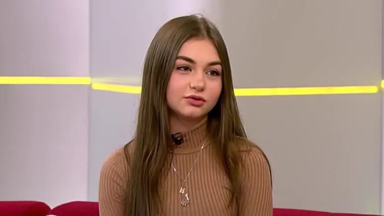 Крисия: “ Аз бях шокирана като разбрах, трябваше ми време да го осъзная. Бебето ще е много обгрижено“ |