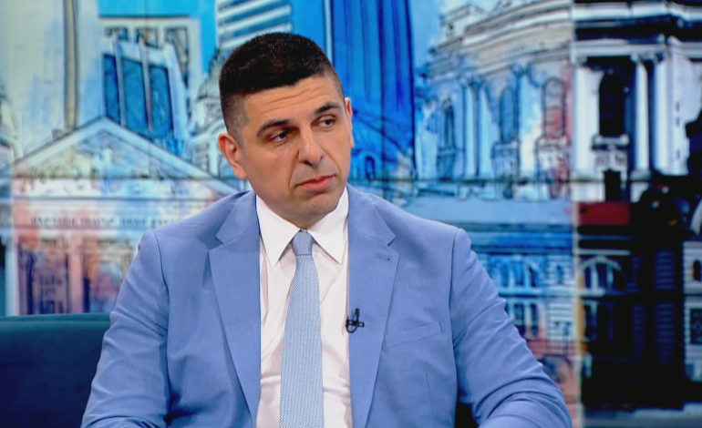 Ивайло Мирчев става шеф на „Да, България“