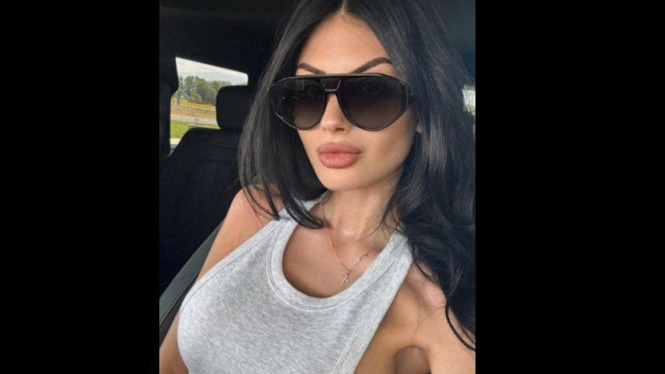 Бижу за 8 бона блесна на ръката на Венцислава Тафкова! Да чакаме ли годеж?