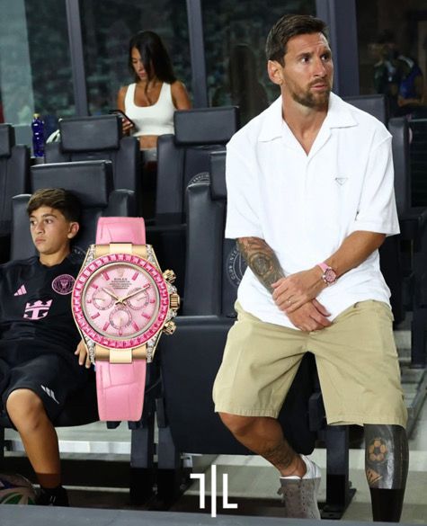 slava.bg - Лионел Меси забелязан с ултра рядък Rolex „Barbie“ за близо $900 000