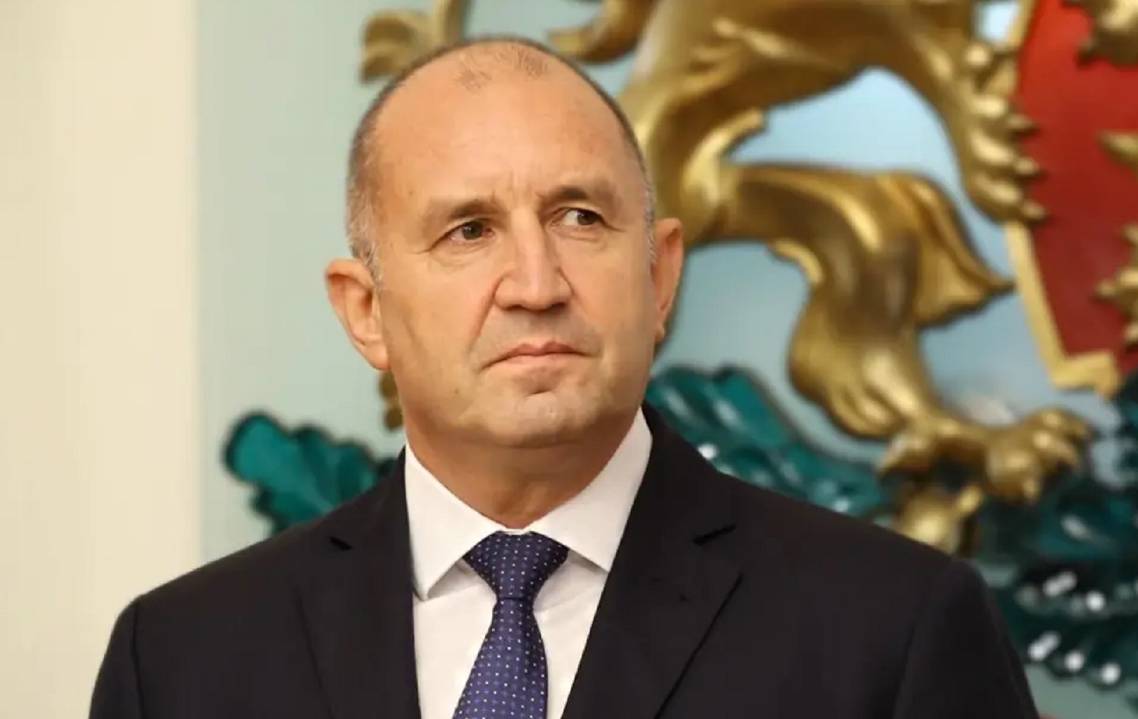 Румен Радев: Депутатите трябва да се съобразят с искането за референдум за еврото