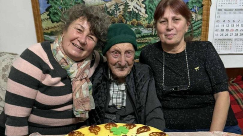 Дядо Ибрям на 104 без очила и лекарства