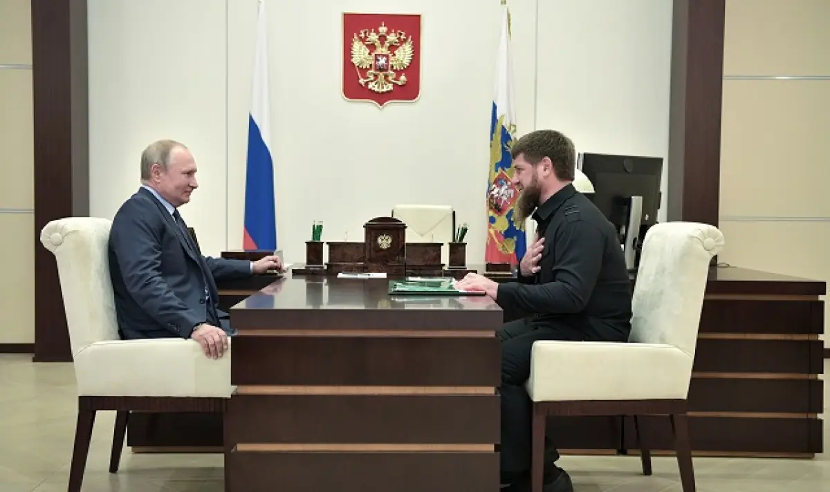 Спешно в болница! Рамзан Кадиров не се е появил в Москва