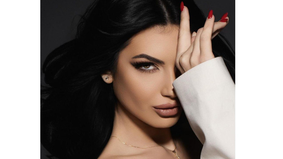 Венцислава Тафкова готви нов хит с нов нос и ново гадже!