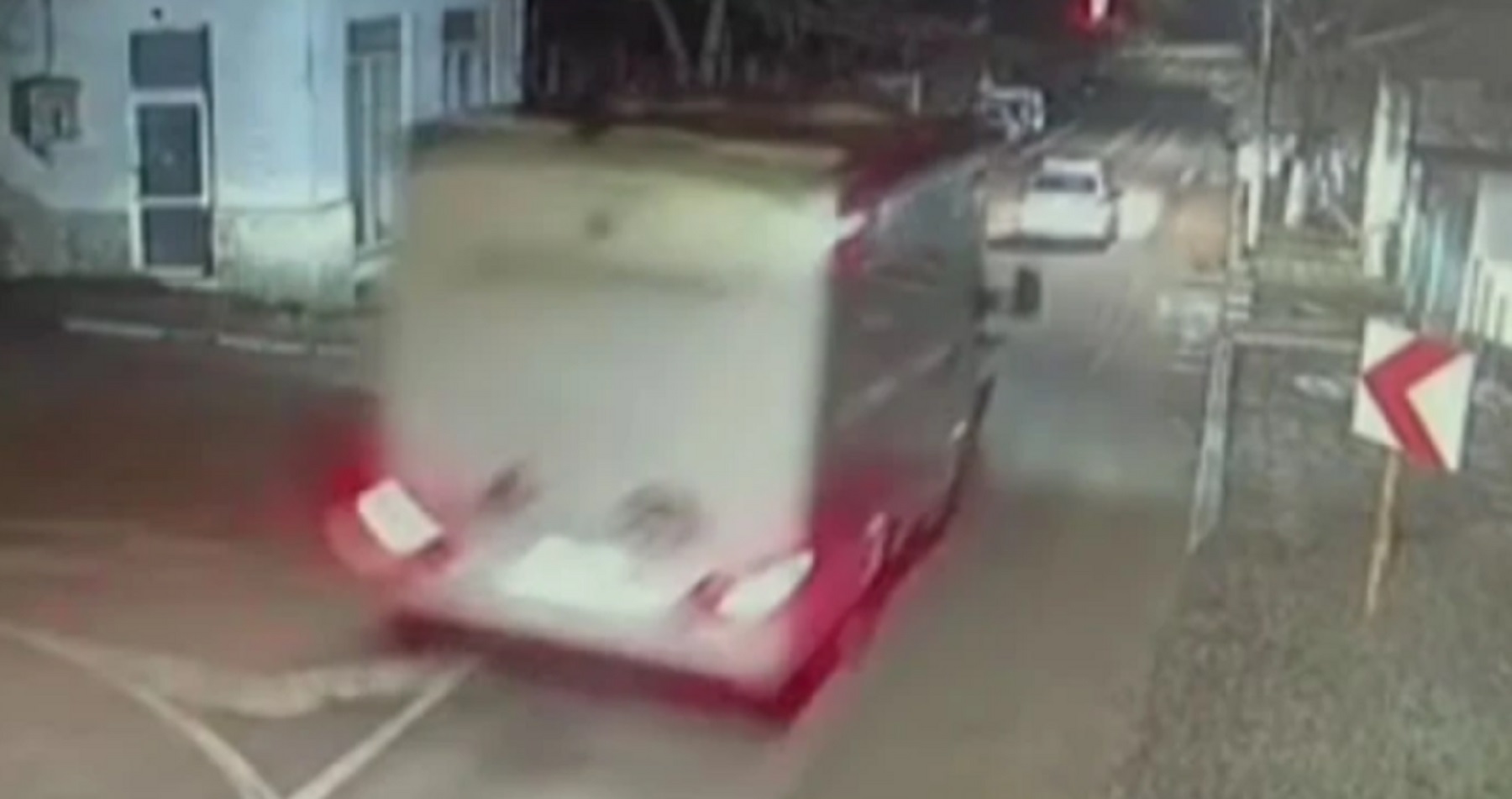 Момиче е пътувало в кемпера на Ивайло Калушев