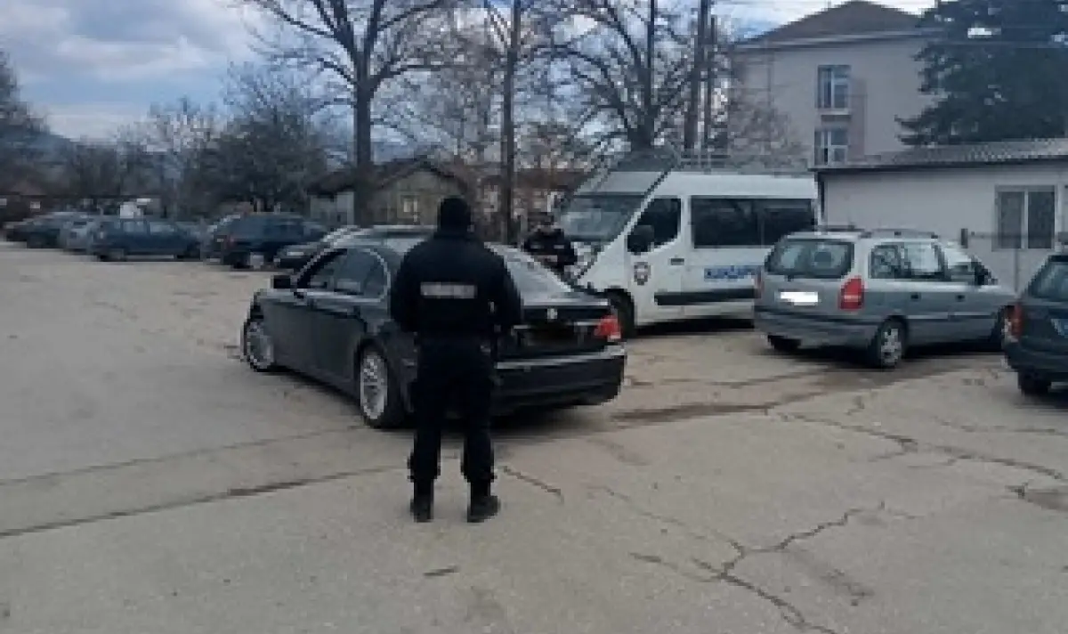 Специализирана полицейска операция на територията на РУ-Ихтиман