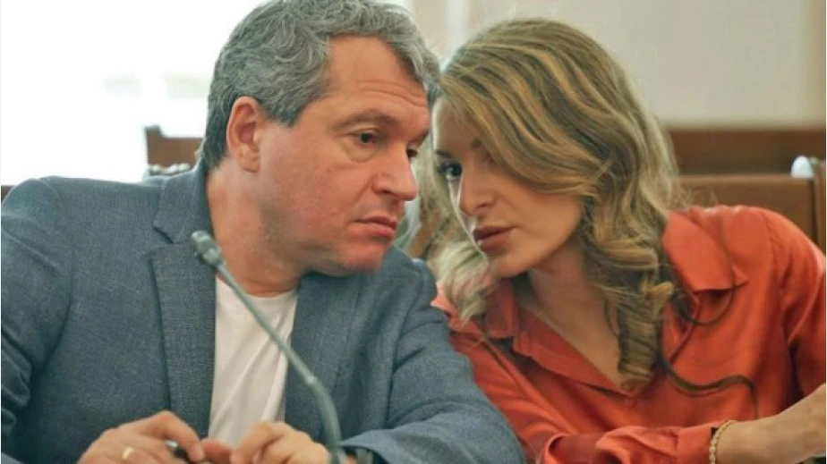 Край на любовния роман: Павела Митова заряза подло Тошко Йорданов