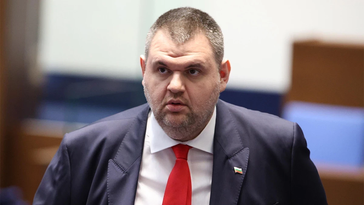 Честит рожден ден на лидера на ДПС Делян Пеевски