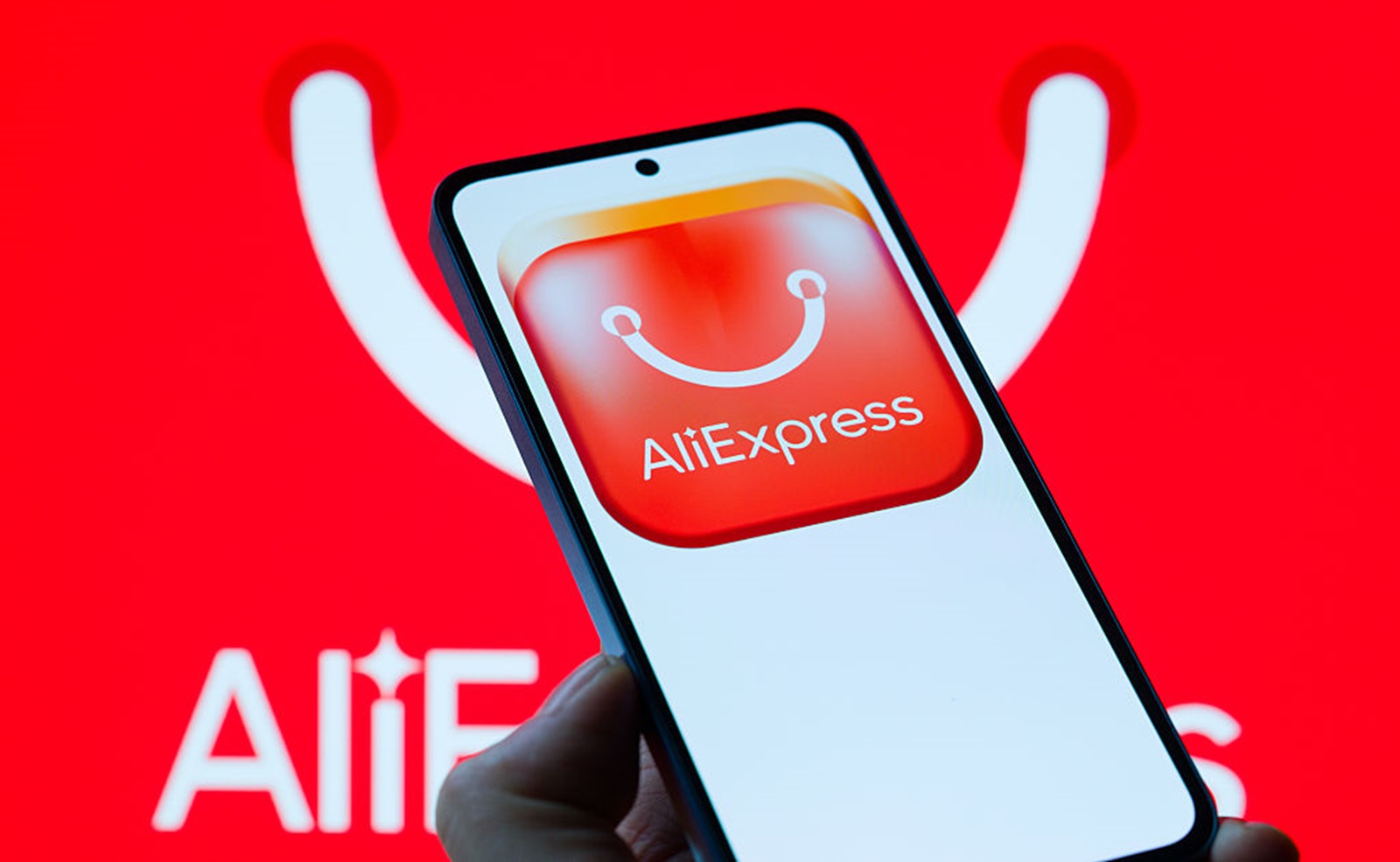 ЕК наложи рекордна глоба от 550 млн. евро на AliExpress заради опасни стоки и ментета