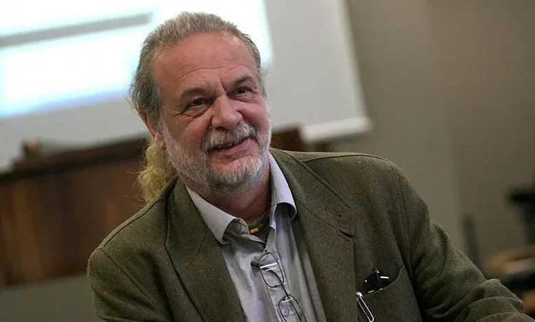 Евгений Дайнов ритан в главата, оставили го жив