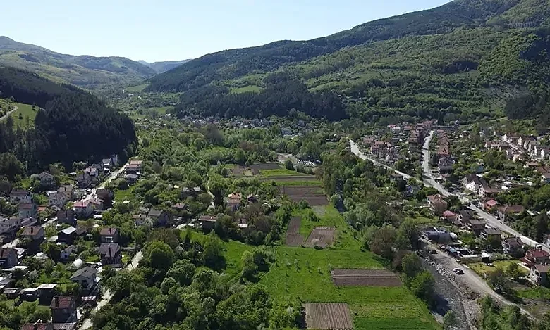 Село с тайнствена пещера стана имотна перла. Къщи с характер